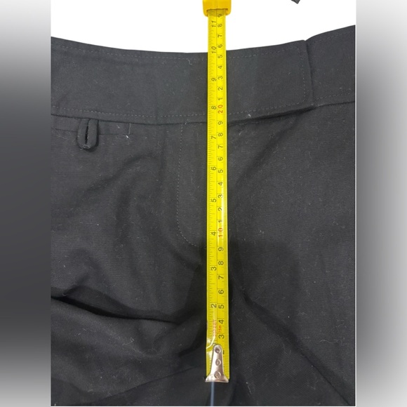 Talbots Modern Black Cropped High Rise High Waisted
Pants Size 8. - Picture 9 of 10